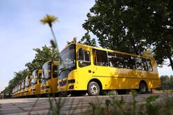 «Зроблено в Україні»: За три роки громади закупили понад 1500 шкільних автобусів українського виробництва