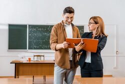 Щодо розподілу навчального навантаження у закладах загальної середньої освіти