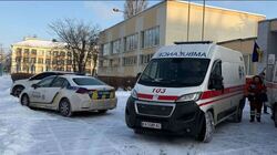 У Києві учень напав з ножем на вчительку та однокласника – поліція
