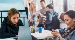 Більше технологій — гірші результати? Зумери будуть першим менш когнітивно розвиненим поколінням у сучасній історії — висновки науковця