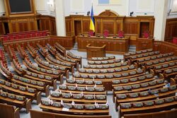 Реформа старшої профільної школи. Парламентський комітет з питань освіти не розглядав законопроєкт про право учнів не змінювати заклад